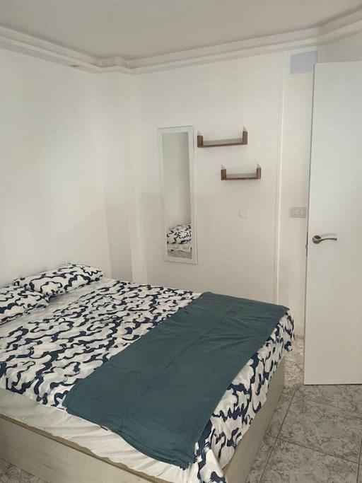 Giovina Living Av Suecia 150M From Beach Los Cristianos  Exterior foto